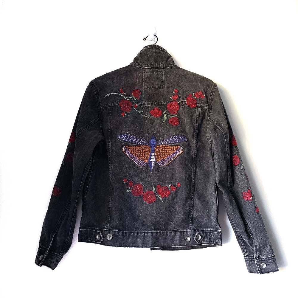 Urban Outfitters BDG Embroidered Black Jean Jacket - Picture 1 of 8